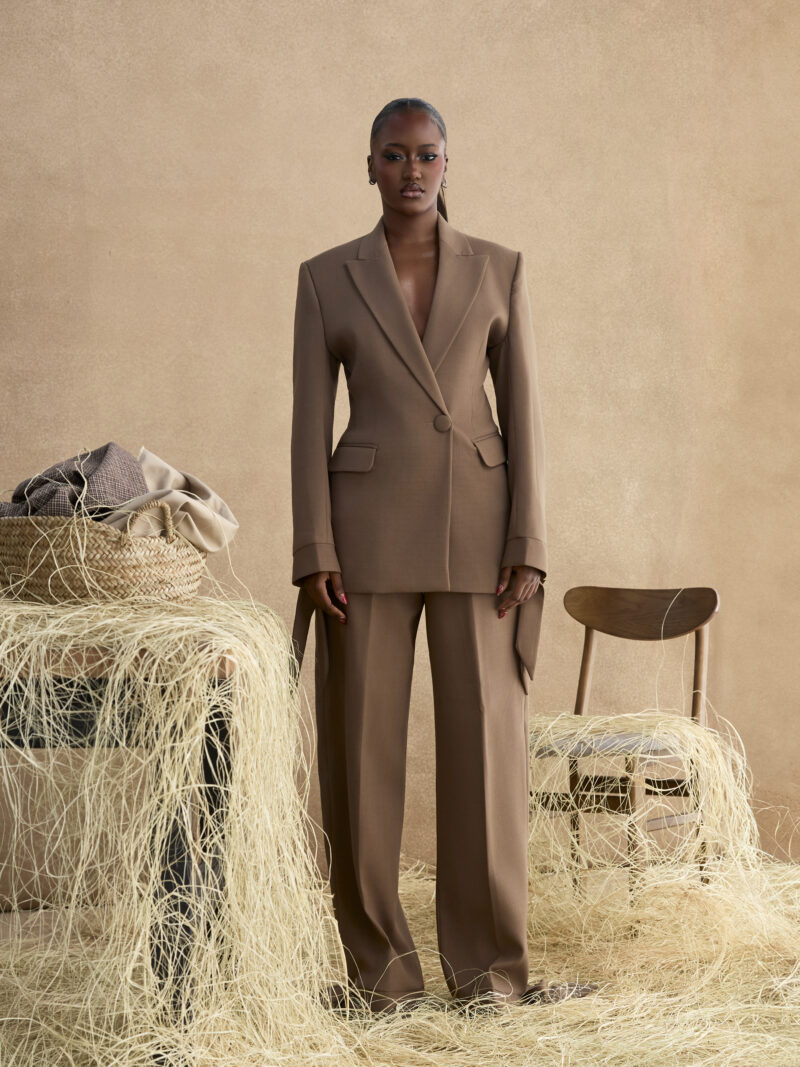 Cooperate Baddie Set